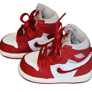 Nike Kids Red and White Sneakers